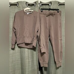 JoyLab Brown Sweatshirt and Jogger Set